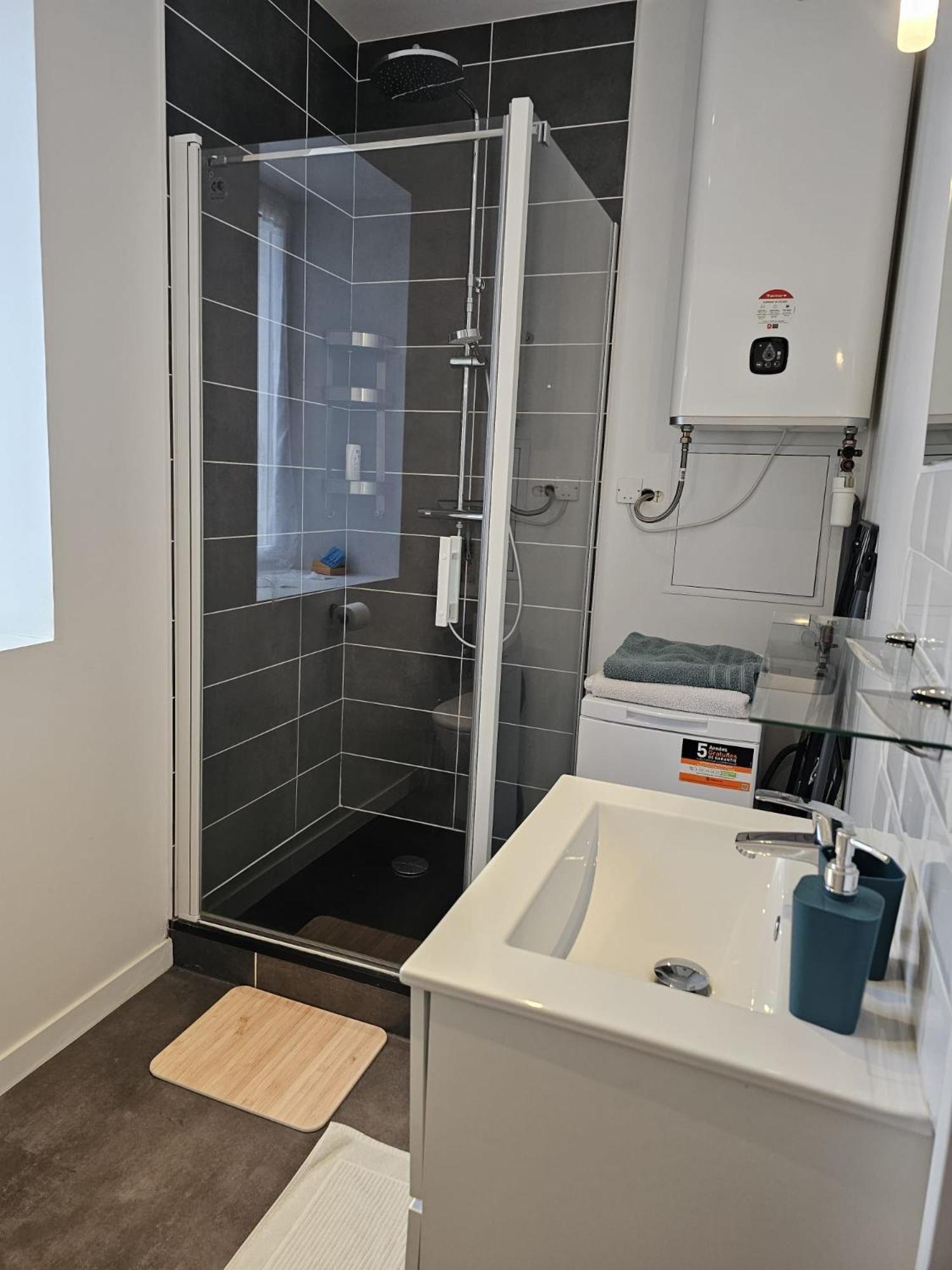 Le Pastel - Grand Studio Renove Angouleme Exterior photo