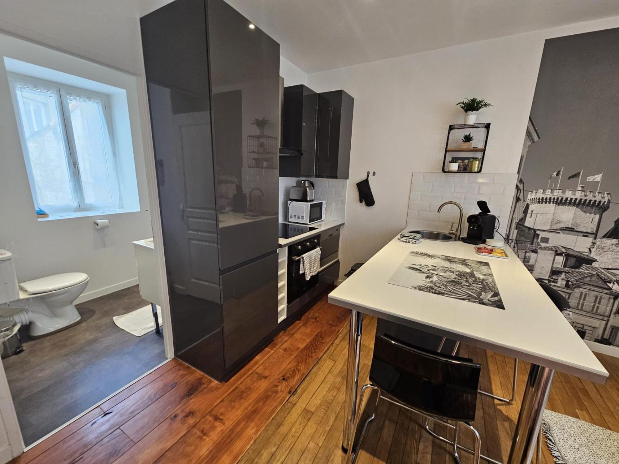 Le Pastel - Grand Studio Renove Angouleme Exterior photo